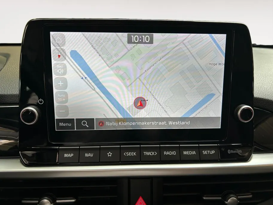 Kia Picanto 1.0 DPI GT-Line Automaat | Apple Carplay / Android Auto | Navigatiesysteem | Stoel + Stuurverwarming | Elektrisch Bedienbaar Schuif / Kanteldak | Parkeersensoren + Camera Achter | Cruise Control | Dodehoekdetectie + Correctie | Lichtsensor | 16'Lichtmetal
