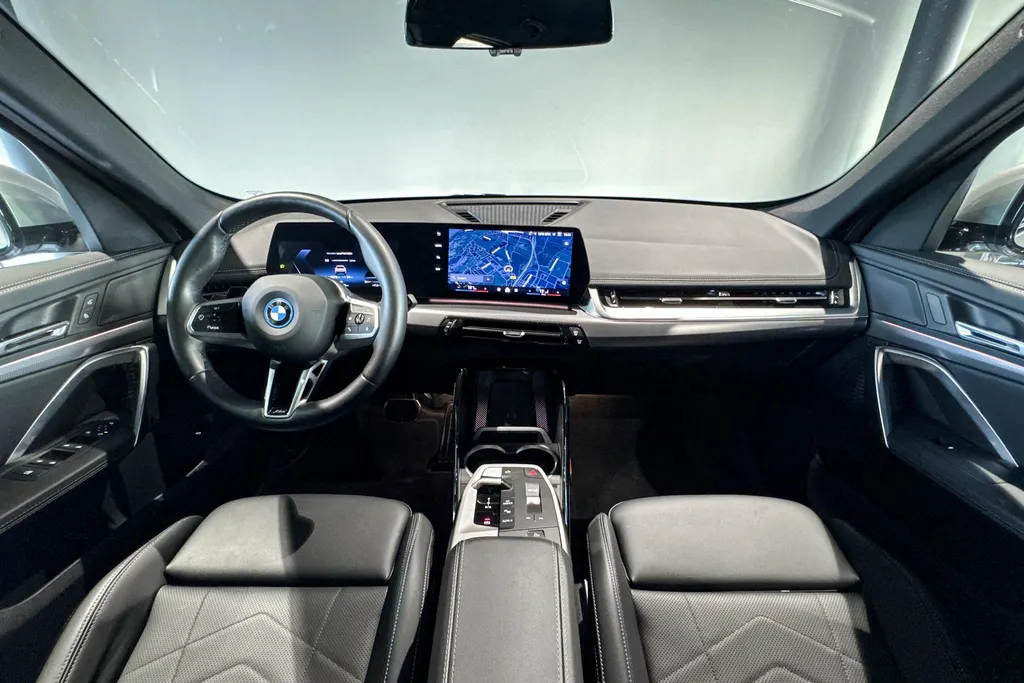 BMW iX1 eDrive20 67 kWh