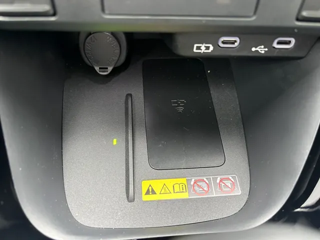 Toyota Yaris 1.5 Hyb. 130 Executive | Panoramadak | JBL | Blindspot