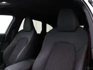 Audi A5 Avant 2.0 367pk S-tronic e-hybrid quattro S edition · 360 Camera · Wegklapbare Trekhaak · Bang & Olufsen Audio · Bijrijder Display · Zwart Optiek · 19'' Inch · Garantie t/m 26-07-2030 of 100.000