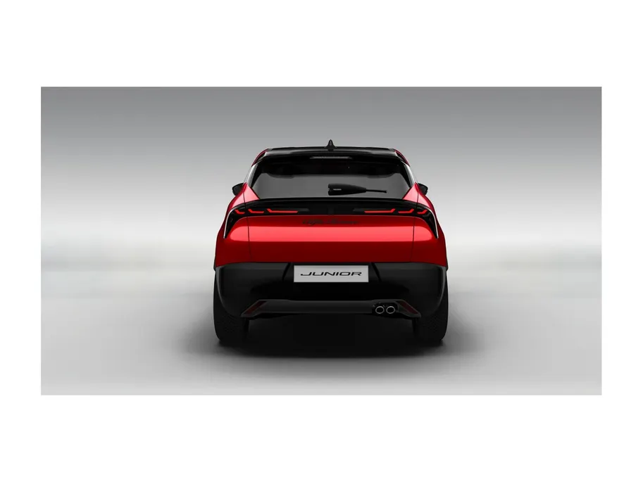 Alfa Romeo Junior Ibrida Automaat