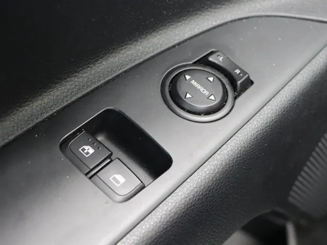 Kia Stonic 1.0 T-GDi MHEV DynamicLine Automaat-Trekhaak