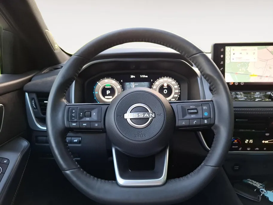 Nissan QASHQAI 1.5 e-Power Tekna Plus | PANO DAK | STOEL, STUUR VOORRUITVERWARMING | CARPLAY | NAV | ELEKTISCHE STOELEN MET GEHEUGEN |