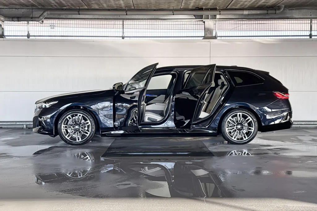 BMW 5 Serie Touring 530e