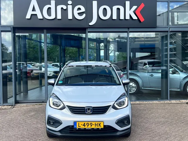 Honda Jazz 1.5 e:HEV Crosstar AUTOMAAT | FULL HYBRID | CAMERA | NAVIGATIE | ADAPTIVE CRUISE CONTROLE | NED. AUTO | LAGE KM STAND 25.738km |