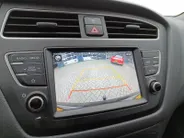 Hyundai i20 1.0 T-GDI Comfort Automaat | All weatherbanden | Trekhaakl | Navigatie | Camera |