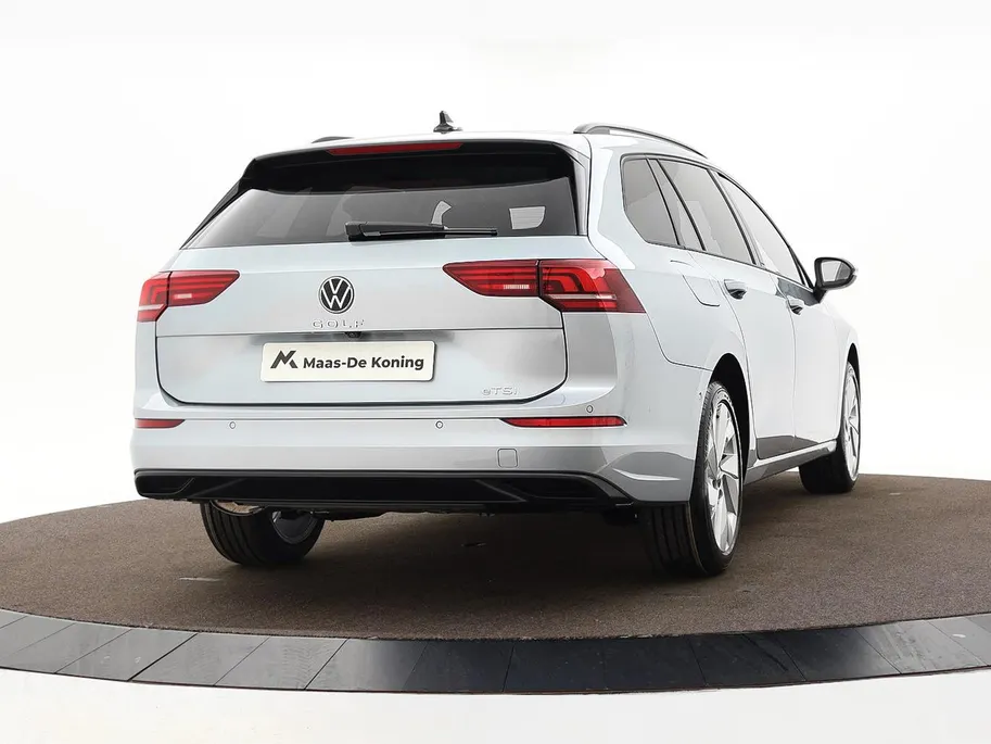 Volkswagen Golf variant Life Edition 1.5 eTSI 116 pk 7 versn. DSG · Achteruitrijcamera · draadloze telefoonlader · Prijs is inclusief inruilpremie · MEGA SALE