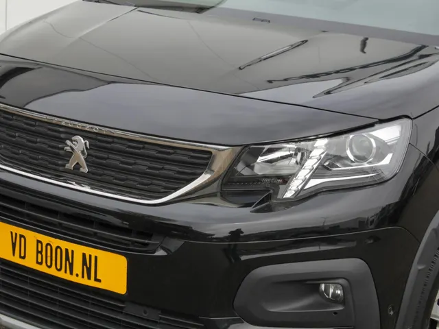 Peugeot Rifter Long 1.2 Puretech Long Allure Automaat | Carplay / Android Auto | Clima | Park sens