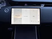 Land Rover Range Rover Evoque 1.5 P270e PHEV AWD SE Dynamic Edition | Black Pack | Keramische coating | Panoramadak | Meridian audio-installatie | Elektrisch verstelbare stoelen incl. geheugenfunctie | 3D camera | Apple/Android Carplay | Elektrisch verstelbare achterklep | Stoelverwar