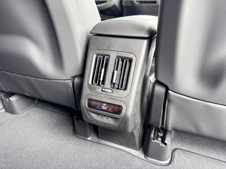 BMW iX3 40 eDrive 83 kWh