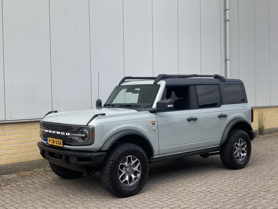 Ford Bronco 2.3 Ecoboost 275 pk 4WD Badlands Grijs Kenteken