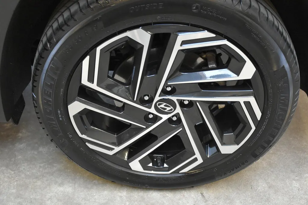 Hyundai Tucson 1.6 T-GDi Plug In Hybride Premium Sky I Schuifdak.