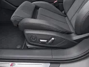 Audi A6 S edition Competition 50 TFSI e 299 PK · Assistentiepakket Tour · Glazen panorama dak · B&O Premium 3D ·