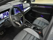 Volkswagen Golf 1.5 eHybrid GTE | Panoramadak | 360° Camera | Navigatie