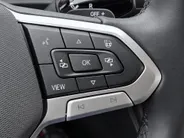 Volkswagen Tiguan 1.5TSI/150PK DSG Life Edition · Trekhaak · Navigatie · Apple/Android Car Play · Stoelverwarming · Garantie t/m 19-01-2028