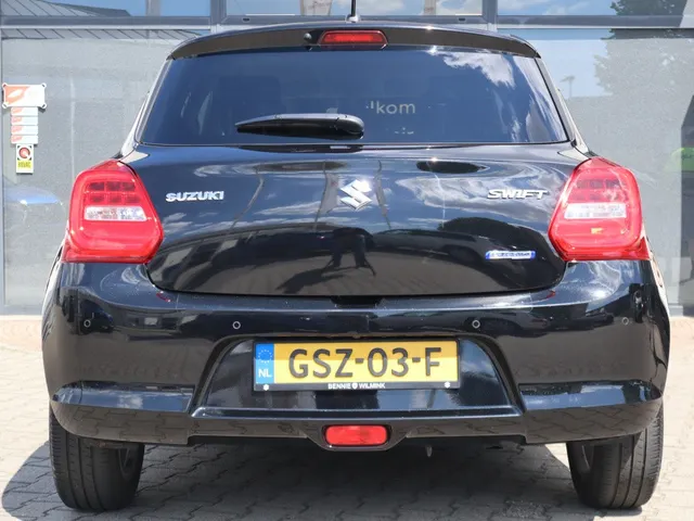 Suzuki Swift 1.2 Select Hybrid Adaptive Cruise | Carplay