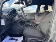 Ford Puma 1.0 EcoBoost Hybrid 125 pk ST-Line Navigatie - Apple Carplay/ Android Auto - Winter Pack - Achteruitrijcamera