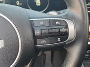 Kia Sportage 1.6 T-GDi Hybrid DynamicPlusLine | Stoel en stuurverwarming | Panorama schuifdak | Elektrisch bedienbare voorstoelen | Navigatie | Dodehoek detectie | Getinte ramen achter |