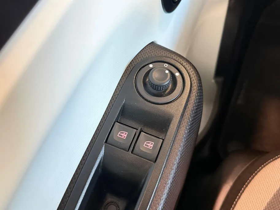Renault Twingo Z.E. R80 Collection *Automaat*Navi*Climate*Parkeersensoren*Hoge instap*Kleine Draaicirkel!