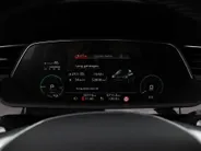 Audi e-tron 55 quattro 408pk S edition · SOH 94,8% · Panoramadak · Luchtvering · 360 Camera · Apple/Android Car Play · Stoelverwarming · 21'' Inch ·