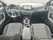 Kia Ceed Sportswagon 1.0 T-GDi ComfortLine | Cruise Control | Climate Control | Camera | Navigatie | Apple Carplay/Android Auto | Parkeersensoren | LM Velgen |