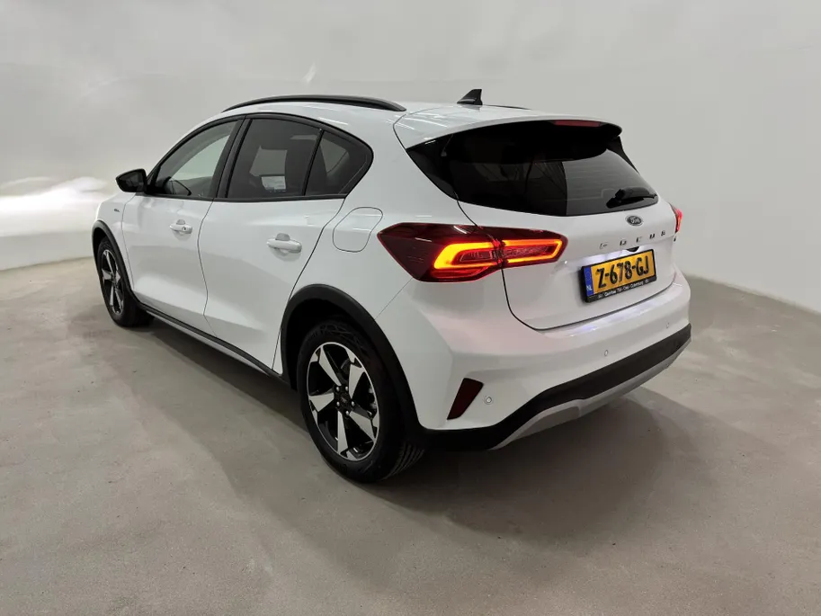 Ford Focus 1.0 EcoBoost Hybrid Active 125 PK | Automaat | Winterpack | Apple Carplay - Android Auto |  Full LED | Keyless Entry & Start |