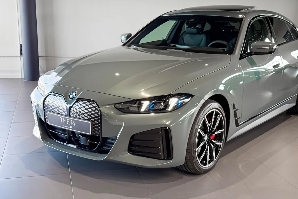 BMW i4 eDrive40 84 kWh