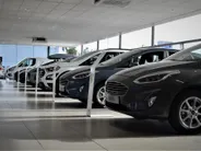 Ford Explorer 3.0 V6 EcoBoost PHEV ST-Line 7p. | Dealer Onderhouden | Panoramadak | 360 Graden Camera | All Season Banden | Elektrische Achterklep | Adapt. Cruise Control | BLISS | Winterpakket | Navigatie |