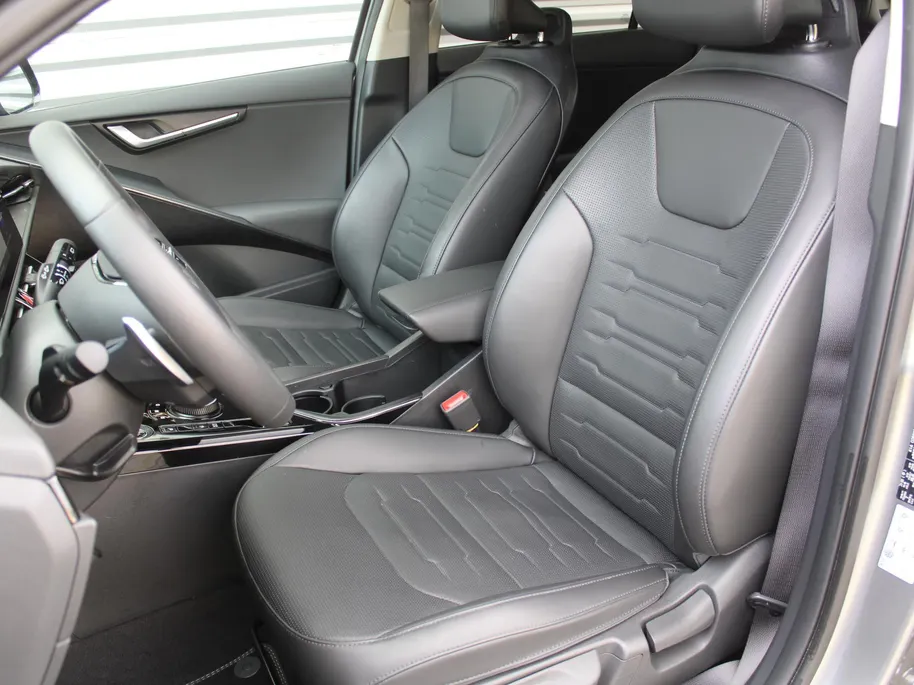 Kia Niro 1.6 GDi Hybrid DynamicPlusLine | Schuif-/kanteldak | Stuur-/stoelverwarming | Cruise adapt. | Camera | Clima | 16' LM |