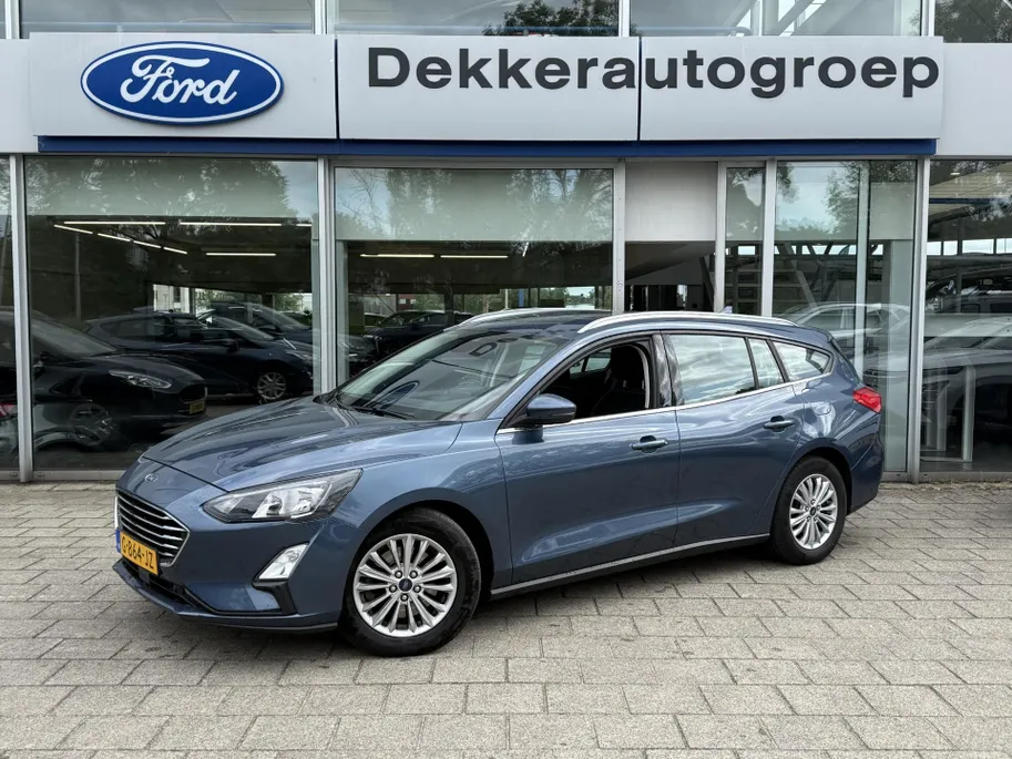 Ford Focus Wagon 1.0 EcoBoost Titanium +