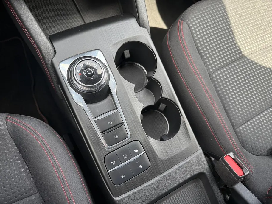 Ford Kuga 2.5 PHEV ST-Line | winter Pack | Technology Pack | Apple Carplay & Android Auto | Driver Assistance Pack |