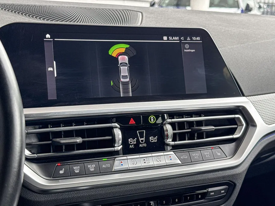 BMW 3 Serie Sedan 320i Business Edition Plus