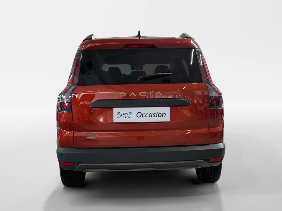 Dacia Jogger 1.8 hybrid 155 limited edition 7p. AUTOMAAT NAVI AIRCO CAMERA CRUISE CONTROLE APPLE CARPLAY ANDROID AUTO LM VELGEN 7 STOELEN !!LET OP RIJDENDE DEMO VRAAG NAAR ACTUELE KMSTAND!!!