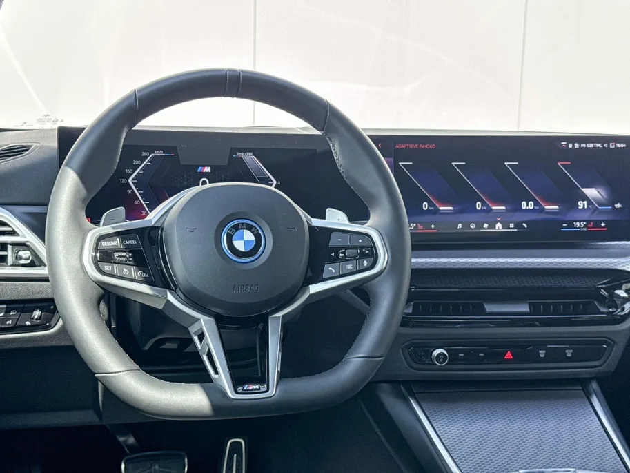 BMW 3 Serie Sedan 330e M Sport Edition
