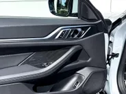 BMW i4 eDrive35 70 kWh