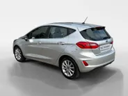 Ford Fiesta 1.0 EcoBoost Titanium | 1e Eigenaar | NL-Auto | Nieuwe distributieriem | Camera | Adaptive Cruisecontrol | Voorruitverwarming | B&O Audio | Navigatie | Apple Carplay&Android Auto | Climate Control | Dealer onderhouden |