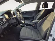 Kia Stonic 1.0 T-GDi MHEV DynamicPlusLine | Cruise Control | Climate Control | Stoelverwarming | Stuurverwarming | Navigatie | Camera | Privacy Glass |