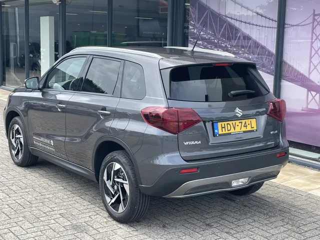 Suzuki Vitara 1.4 B.jet Style Smart Hybrid | Blindspot | Parkeersensoren