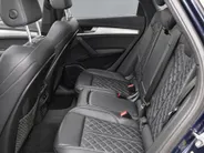 Audi Q5 55 TFSIe 270kW/367PK quattro S Line Competition · Luchtvering · Panoramadak · Leder · Camera · Apple/Android Car Play · Elektrische stoelverstelling · Stoel & Stuurwielverwarming · Adaptive Cruise Control ·