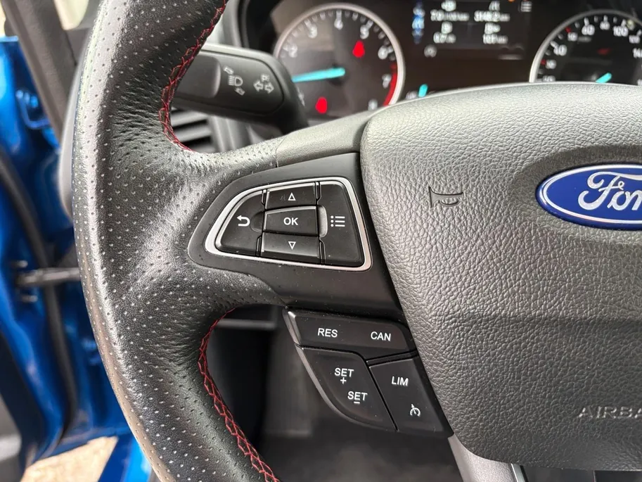 Ford EcoSport 1.0 EcoBoost ST-Line | Stoel/Stuur/Voorruitverwarming | Parkeersensoren Achter | Apple/Android Carplay | Half Leder |