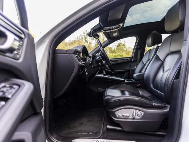 Porsche Macan NL geleverd 2.0
