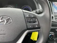 Hyundai Tucson 1.6 GDi Comfort *Navi*Camera*Trekhaak*Dual Climate Control*Cruise Control*Stoelverwarming*LM.Velgen*Zeer nette auto!