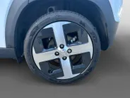 Hyundai Inster Evolve Sky 49 kWh Zeer rijk uitgevoerd met oa schuif/kanteldak, airco etc! Nu met DEMOKORTING! Incl. resterend fabrieksgarantie!!