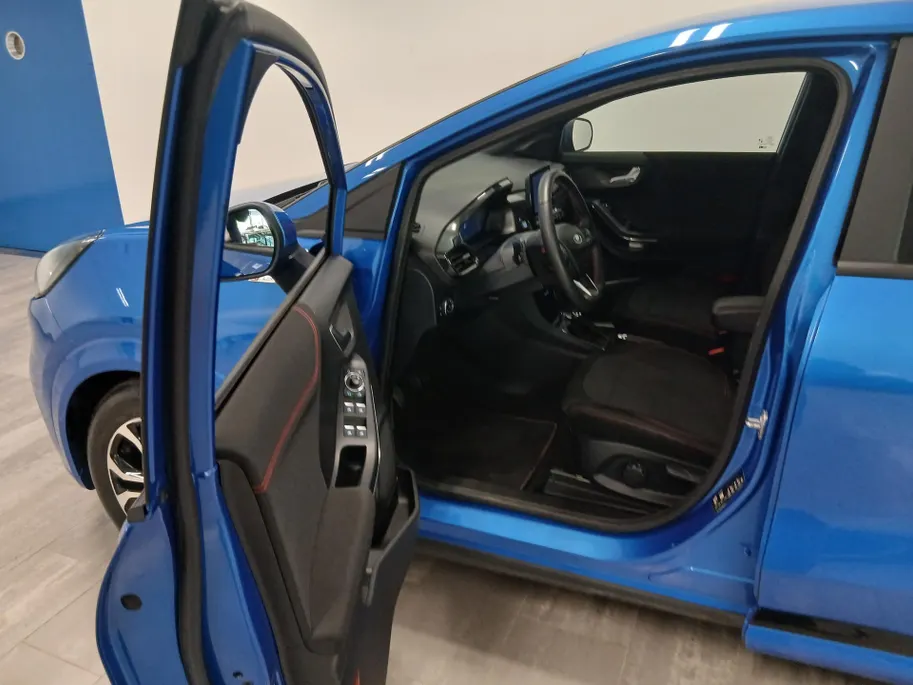 Ford Puma 1.0 EcoBoost Hybrid ST-Line 125PK Mild Hybrid MHEV | Handgeschakeld | Complete Uitvoering | Winter Pack |