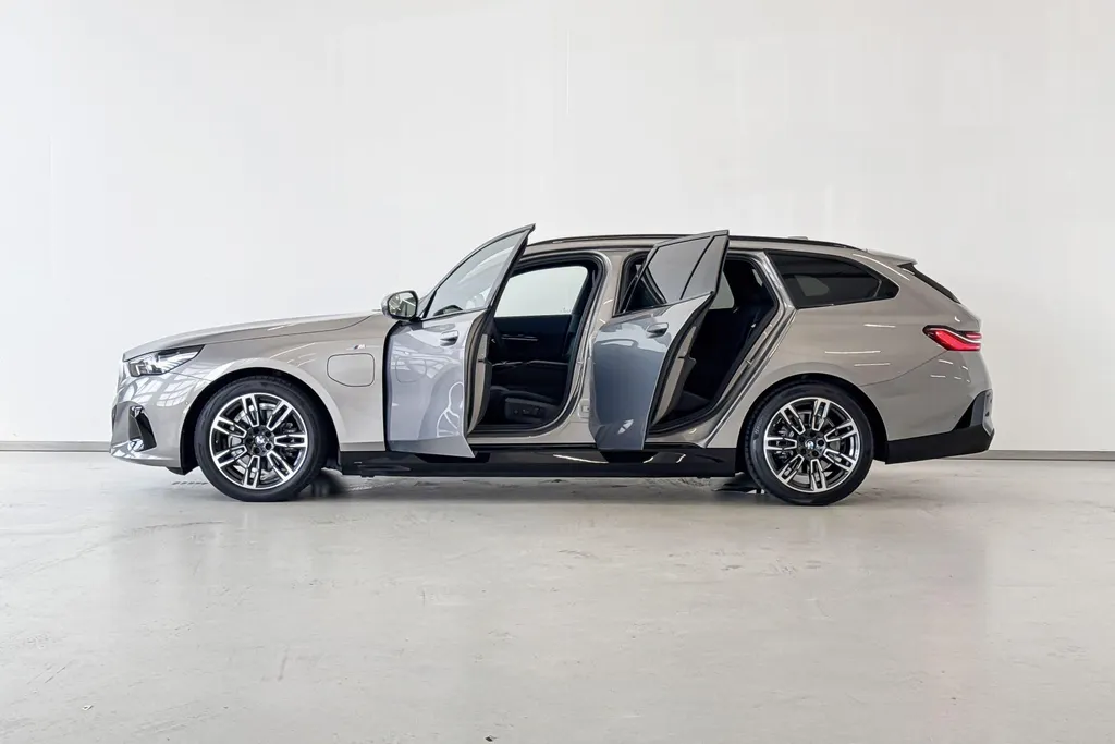 BMW 5 Serie Touring 530e M Sport Edition