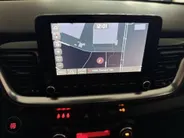 Kia Stonic 1.0 T-GDi 120pk DCT7 DynamicPlusLine | All-Seasonbanden | Apple Carplay/Android Auto