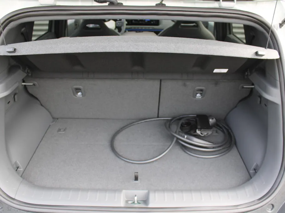 Kia EV2 GT-Line 61 kWh | Stuur-/stoelverwarming + ventilatie | 360 Camera | Schuifdak | Geheugenstoel | 19' LM | Dodehoek detectie | Telefoonlader |