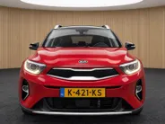 Kia Stonic 1.0 T-GDi MHEV DynamicPlusLine Dealer onderhouden | Trekhaak | Climate control | Navigatie |