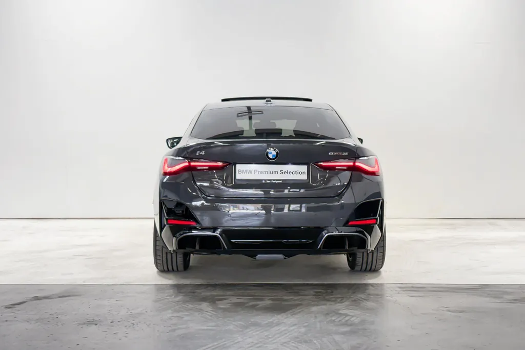 BMW i4 eDrive35 Innovation Pack M Sportpakket