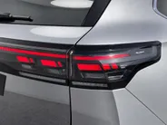 Volkswagen Tiguan 1.5eHybrid 272PK R-Line · Panoramadak · Trekhaak · Camera · Apple/Android Car Play · Garantie t/m 26-06-2030 of 100000km.